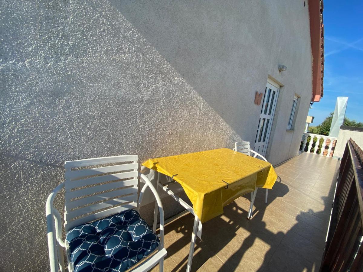 Villa Sabina - Apartments Kroatien Ražanac Exterior foto
